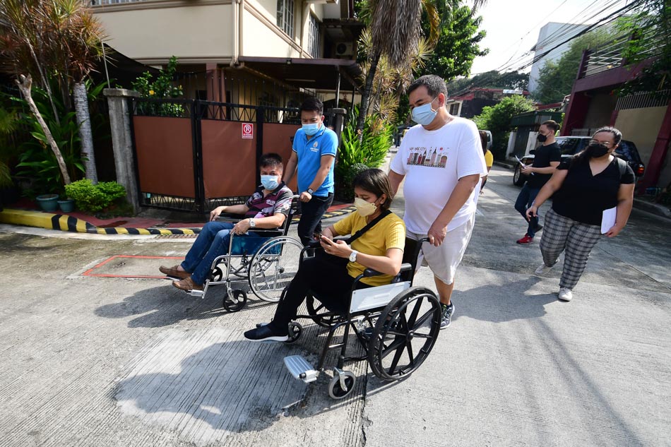 Advocates hold inclusive mobility walkthrough 5