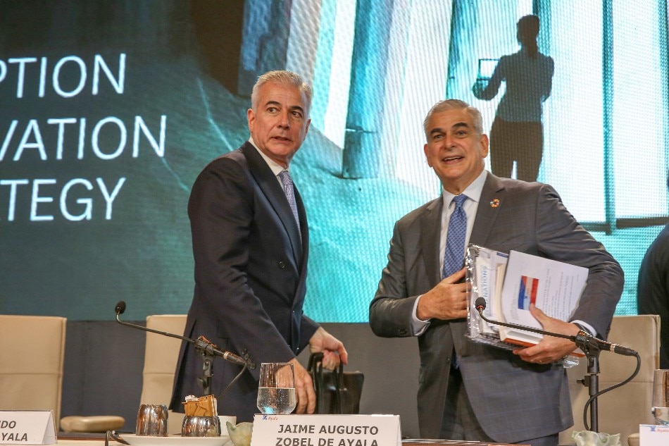 Ayala Corporation Chairman Jaime Zobel De Ayala (righ) is joined by Ayala Corporation President and COO Fernando Zobel De Ayala (left) during the Ayala Corporation Annual Stockholders meeting held at the Fairmont Hotel in Makati on April 26, 2019. Jonathan Cellona, ABS-CBN News/File 