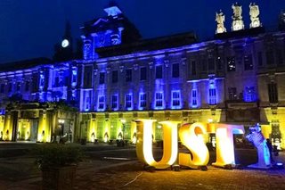 UST pinailawan ng asul at dilaw para sa Independence Day ng Ukraine