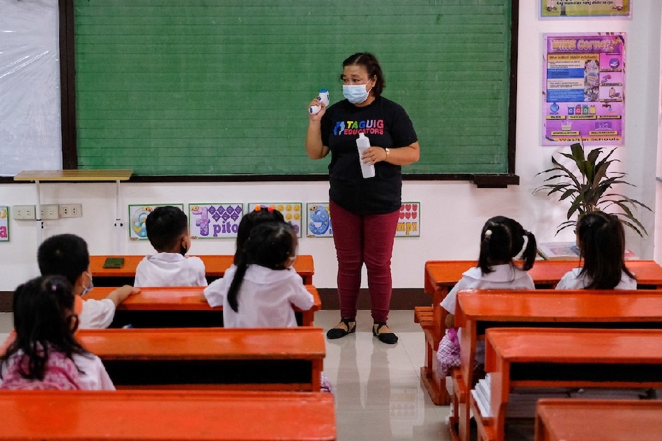 Panukalang Pagsuspende Ng Mother Tongue Bilang Wikang Panturo Tinutulan Abs Cbn News 8828