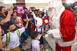 Kids get early Christmas visit from Santa