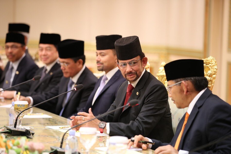 Brunei Sultan Hassanal Bolkiah speaks during his summit talks with South Korean President Moon Jae-in (not pictured) at the sultan's palace in Bandar Seri Begawan, Brunei, March 11, 2019. Yonhap South Korea OUT/EPA-EFE/file 