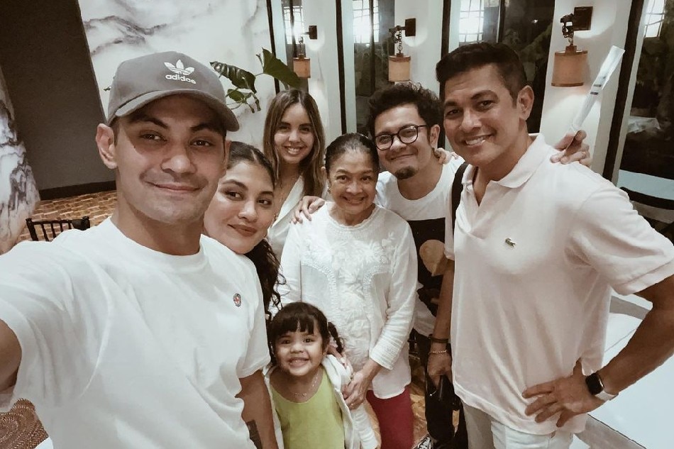 Gary V Excited To Become A Grandfather Again Abs Cbn News 