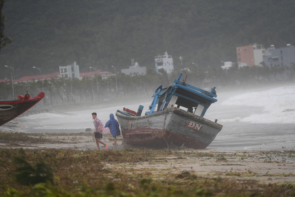 Typhoon Noru hits Danang, Vietnam