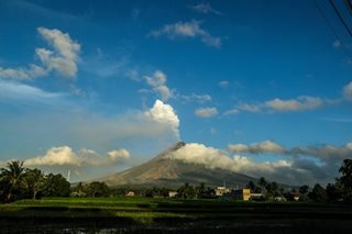 Albay officials told to prepare for more Mayon unrest 