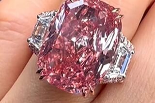 Pink diamond sells for nearly $58 million in Hong Kong