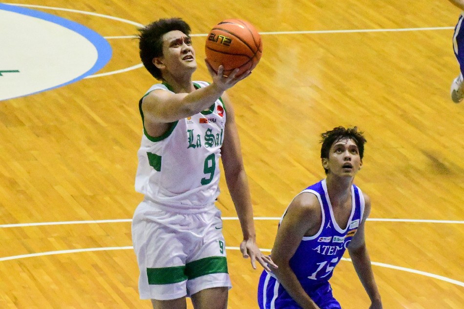 Raven Cortez (9) gave the De La Salle Green Archers a big lift off the bench against the Ateneo Blue Eagles. Mark Demayo, ABS-CBN News.