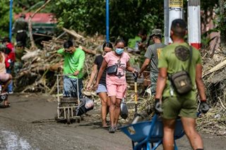 Nations pledge aid for Paeng-battered Philippines 