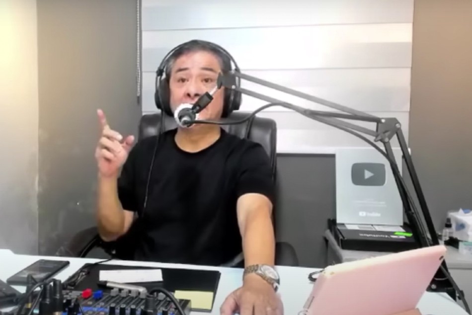 Radio commentator Percy Lapid during his radio program Lapid Fire at DWBL 1242 AM Radio last Oct. 2, 2022. Lapid Fire screengrab