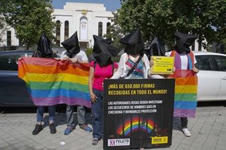 Russian lawmakers approve bill banning LGBTQ 'propaganda'