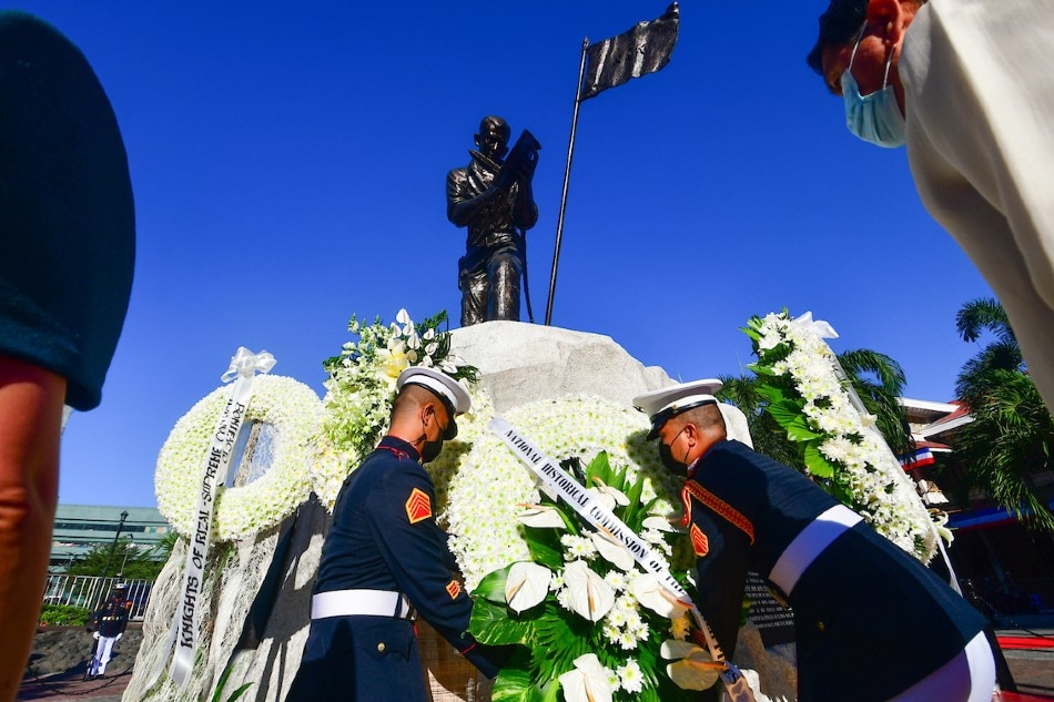 The Manila local government leads the offering of flowers before the birth site monument of Andres Bonifacio in Manila on Bonifacio Day, Nov. 30, 2022. Mark Demayo, ABS-CBN News 