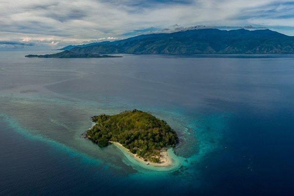 3 bays in Mati City among most beautiful in the world | ABS-CBN News