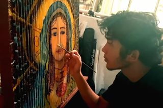 Pintor sa Iloilo, ibinida ang obra ng Holy Family sa Pasko