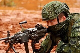 Taiwan extends mandatory military service