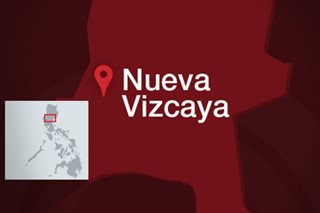 Truck tumagilid sa Nueva Vizcaya; 2 patay