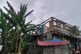 LPA sinira ang ilang bahay sa Davao Occidental