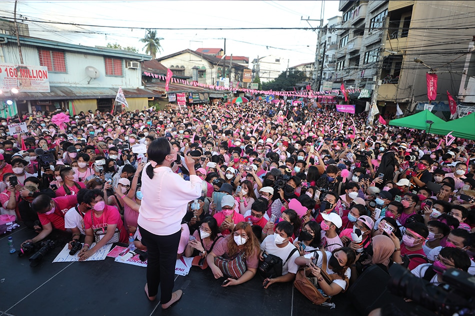Pink clad supporters celebrate Women's Month with Vice President Leni Robredo. VP Leni Media Bureau 