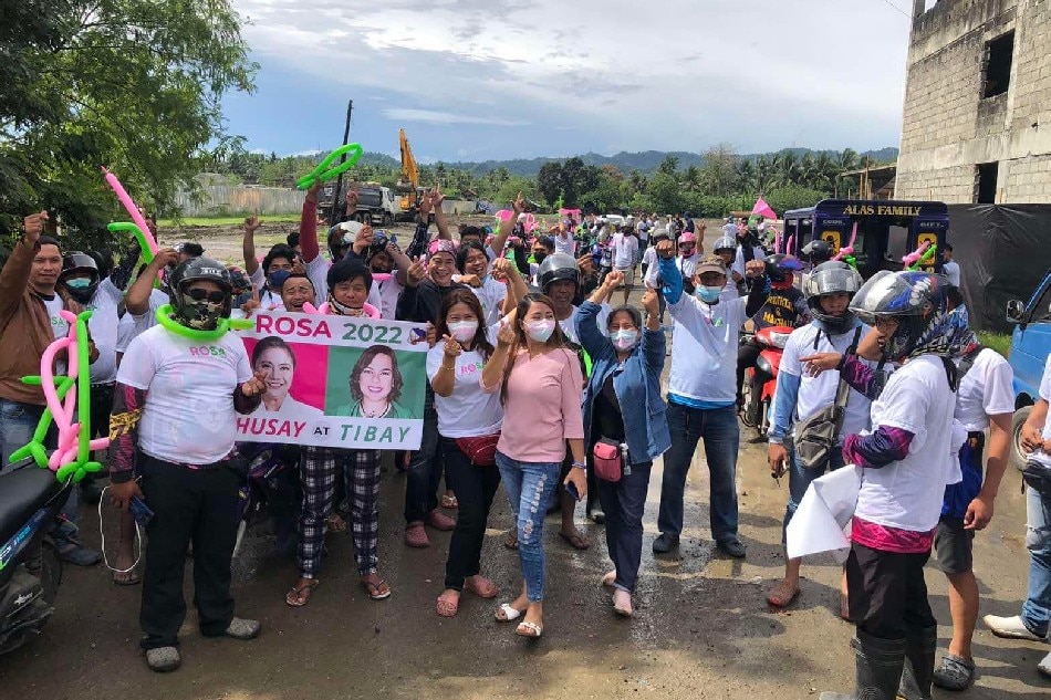 Supporters of Vice President Leni Robredo and Davao City Mayor Sara Duterte-Carpio hold a motorcade in support of the 