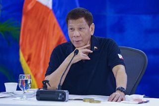 Duterte hindi pa handang iutos ang pag-alis ng face mask