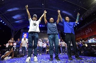 Isko raises JV Ejercito's hand in Asenso Manileño proclamation rally