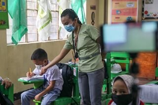 DepEd eyes 'vaccination counselling' for parents, students