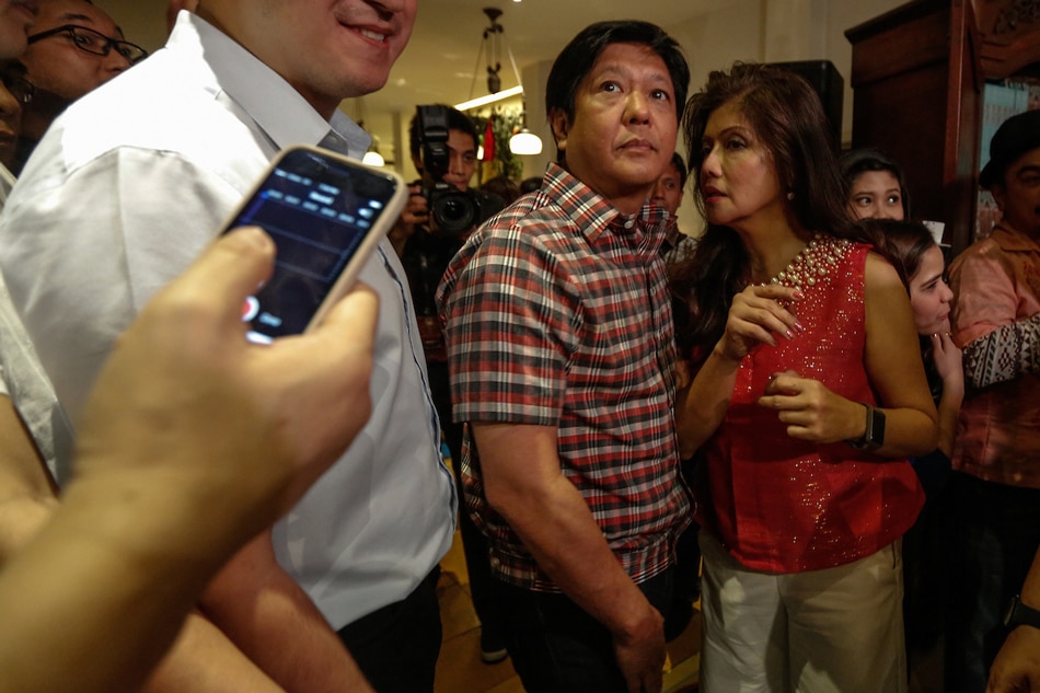 Sen. Bongbong Marcos talks with his sister, Representative Imee Marcos, at a sponsored event in Quezon City, Dec. 1, 2015. Jonathan Cellona, ABS-CBN News/File