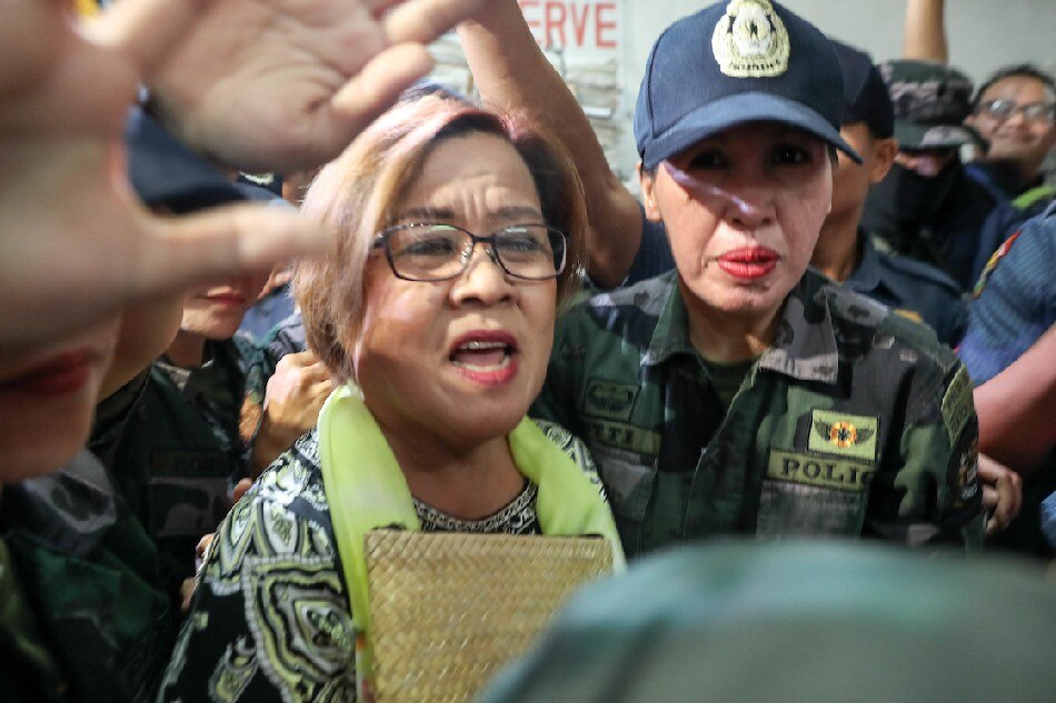 Palace: De Lima given due process, wants 'sympathy votes' | ABS-CBN News