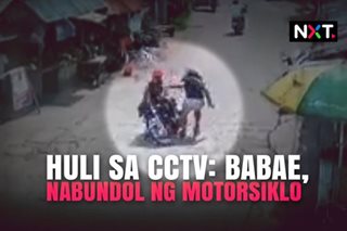 Huli sa CCTV: Babae, nabundol ng motorsiklo