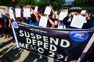 Teachers' group slams DepEd's on-site reporting rule