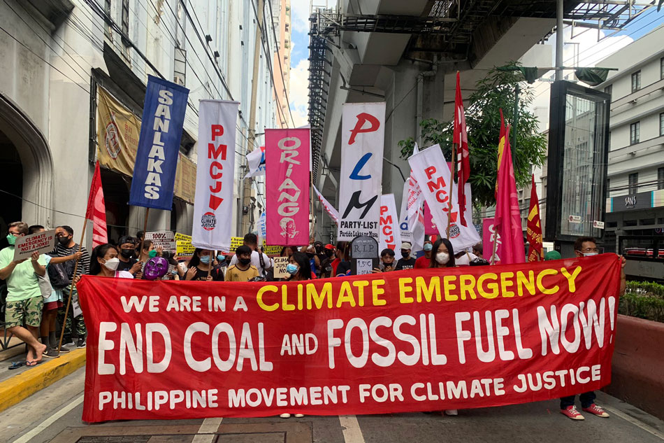 Environmental advocates from Philippine Movement for Climate Justice (PMCJ) and other networks criticized the government during their protest for their supposed negligence in responding to climate issues, adding that they should also be held accountable. Raya Capulong, ABS-CBN News