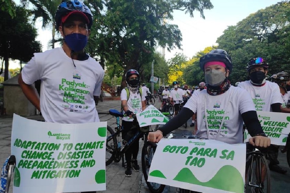 Around 500 bikers gathered at the Kartilya, Bonifacio Shrine in Manila City to call for clean environment and elections. Photo courtesy of Kevin Aguayon