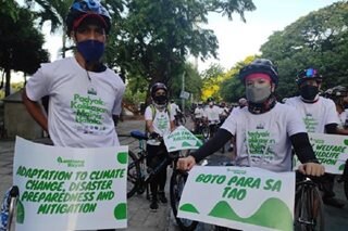 Cyclists call for end of fossil fuel use