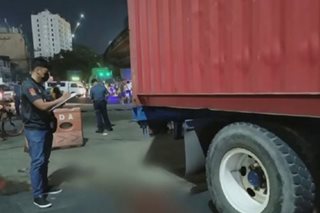 Bata patay matapos masagasaan ng truck sa Tondo