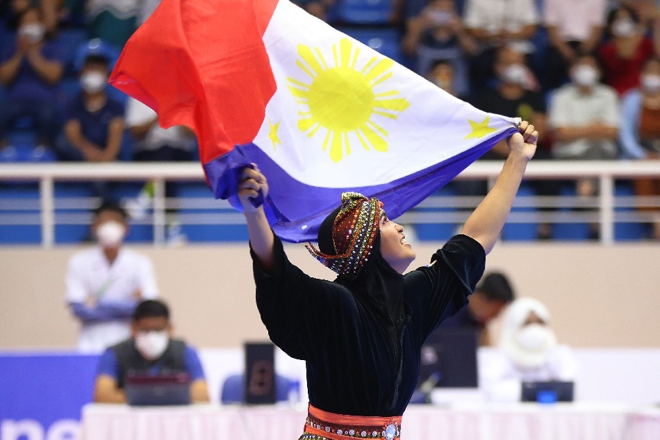 Francine Padios Wins Phs First Gold In Sea Games Abs Cbn News 