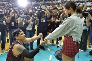 Zeus Collins proposes to GF at Star Magic All-Star Games