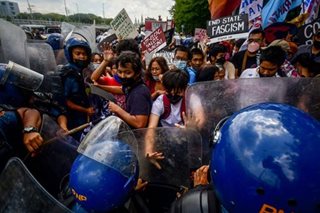 Protesta vs proklamasyon ni Marcos nauwi sa sakitan, pambobomba ng tubig