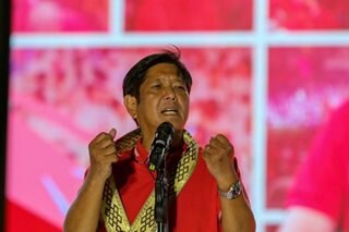 Marcos says to fight 'endemic' corruption in gov't 