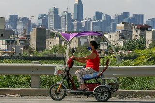 Mga gumagamit ng e-bike, e-scooter dumarami