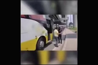 Bus na pa-PITX huli sa Parañaque dahil sa overloading
