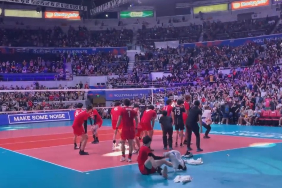 Volleyball: Pinoy fans, nag-enjoy sa Manila leg ng VNL