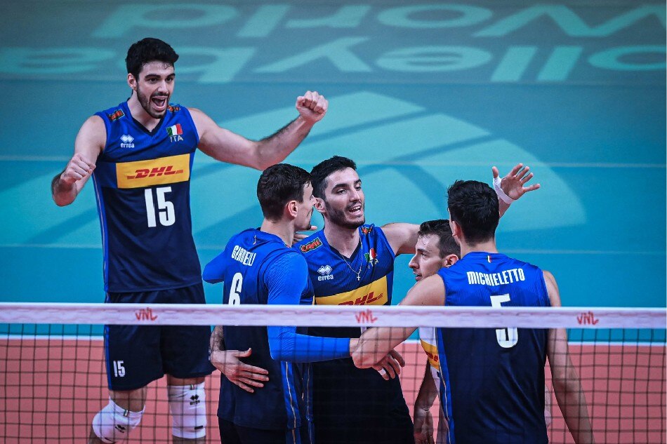 Italy closed out the Quezon City leg of the VNL by beating China in straight sets. Photo courtesy of Volleyball World