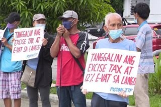 'Mamatay sa laban kaysa gutom': Ilang tsuper ipinotesta ang oil price hikes