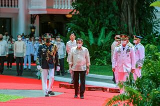 Duterte leaves Palace with departure honors