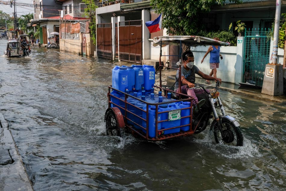 IN PHOTOS: Hulong Duhat still flooded 7