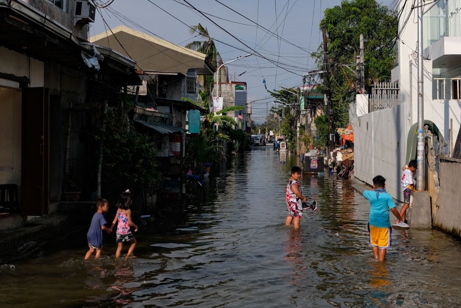 IN PHOTOS: Hulong Duhat still flooded 8