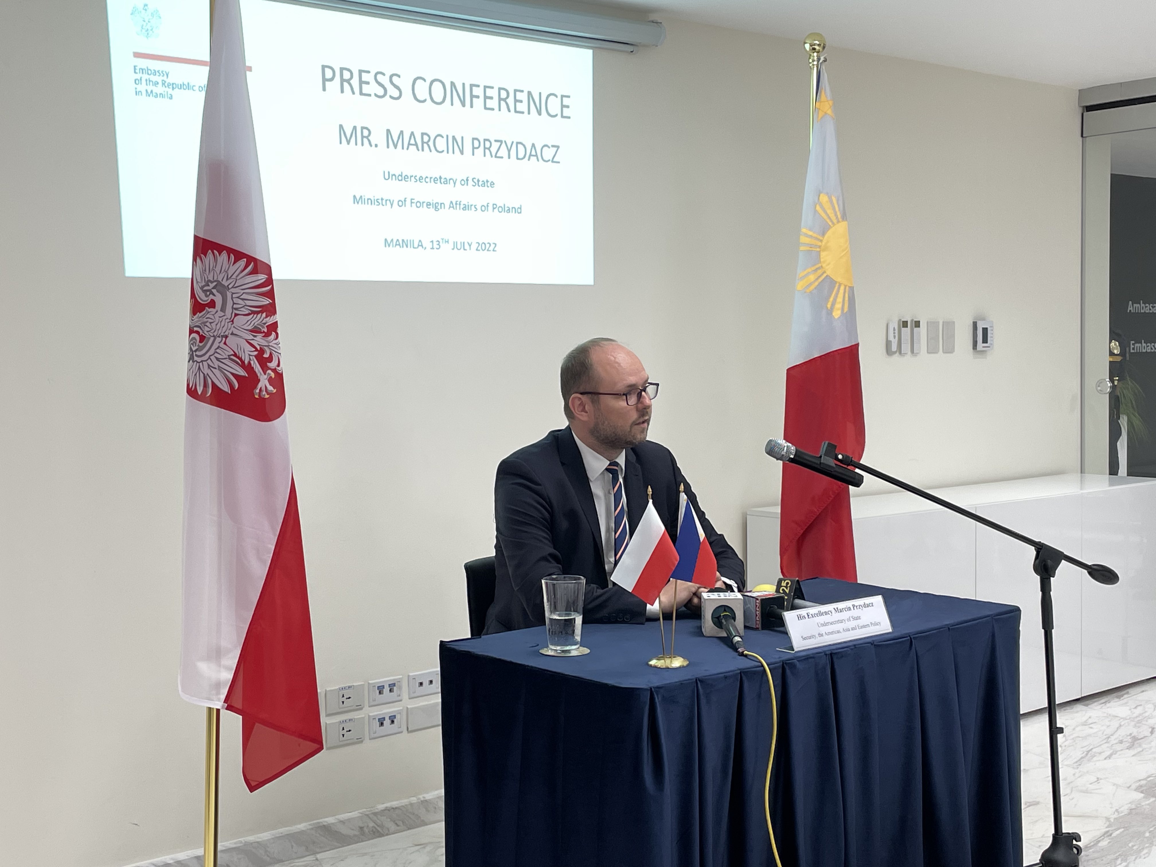Marcin Przydacz, Polish undersecretary of state for security, the Americas, Asia & Eastern policy, is in Manila for a 2-day visit.   His swing trip to SE Asia hopes to strengthen economic & security ties & relay Poland’s stance on Russia’s war with neighbor Ukraine
