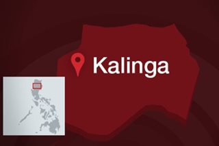 Pamilya sa Kalinga na-trap ng baha, nailigtas