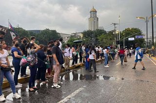 Rain worsens woes of Metro Manila commuters