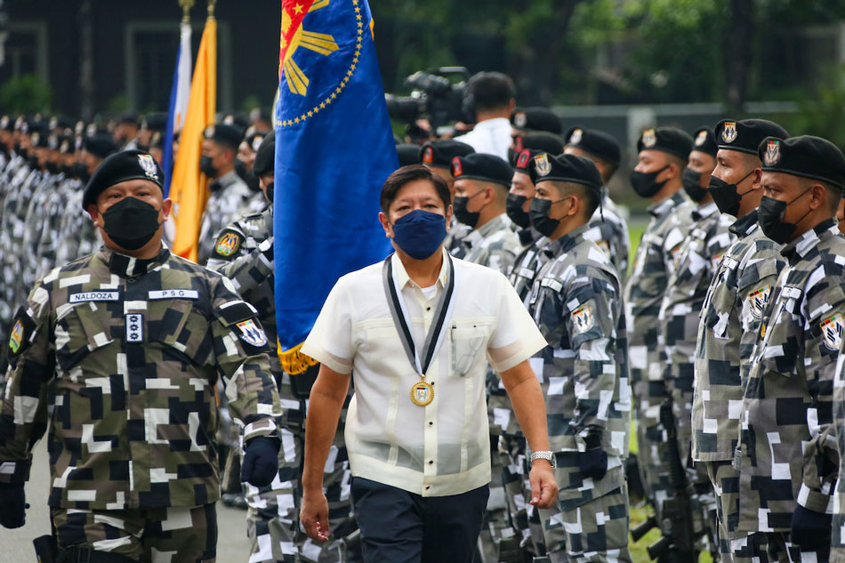  President Ferdinand Marcos Jr. salutes the Presidential Security Group (PSG) Honor Guards as he troops the line during the Change Of Command ceremonies at the PSG Grandstand, Malacañang Park, Manila on July 4, 2022. President Marcos witnessed the turnover between outgoing PSG Commander BGen. Randolph G. Cabangbang PA (left) to incoming PSG Commander Col. Ramon P. Zagala PA. Jonathan Cellona, ABS-CBN News