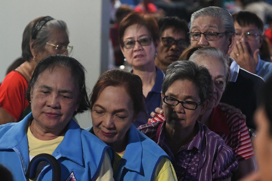 Senior citizens react to discussions on initiatives and measures for their benefit in a forum in Quezon City on October 3, 2018, in line with Elderly Filipino Week. Elderly Filipino Week aims to increase public awareness on the different rights and issues concerning senior citizens. Mark Demayo, ABS-CBN News